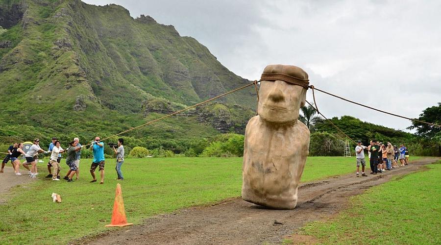 Moai wobbling forward